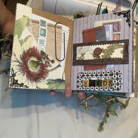 Journal, Junk Journal - Picture 5 of 16